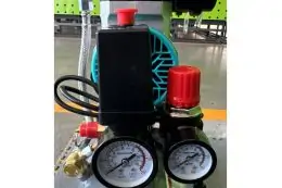 Безмасляный поршневой компрессор Mast MOF1390/1100-9L 14