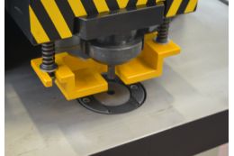 Кутовисічний верстат з можливістю регулювання кута Isitan HNM-6VP