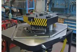 Кутовисічний верстат з можливістю регулювання кута Isitan HNM-6VP 6