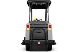 Аккумуляторная подлогомоющая машина с сиденьем CORMAK ZP13000 4