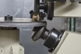 Відбортовочно-відрізний верстат Isitan SDK 8