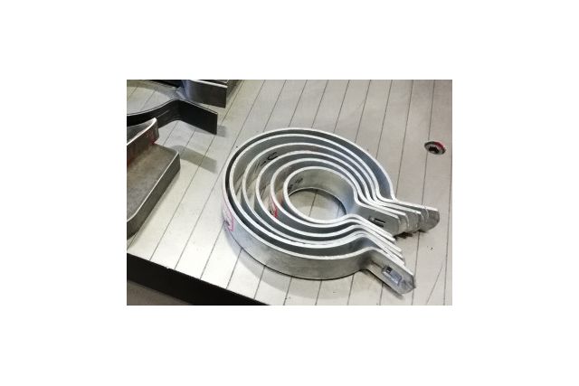 Горизонтальный гидравлический пресс Isitan HP 40