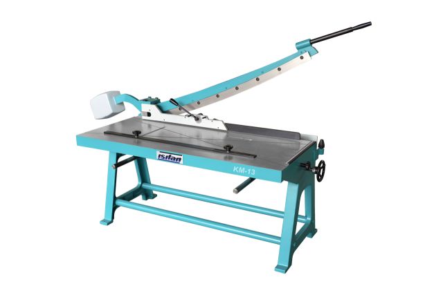 Гильотинные ножницы ISITAN КМ -13