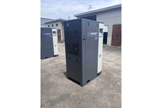 Винтовой компрессор Mast GBE-R-07 10 бар (осушитель + резервуар 190 л) 2