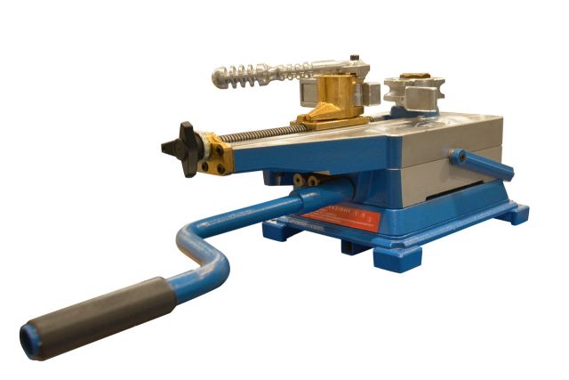 Бездорновой трубогиб Isitan BK 083 M