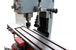 Фрезерний верстат Holzmann BF 25VLN