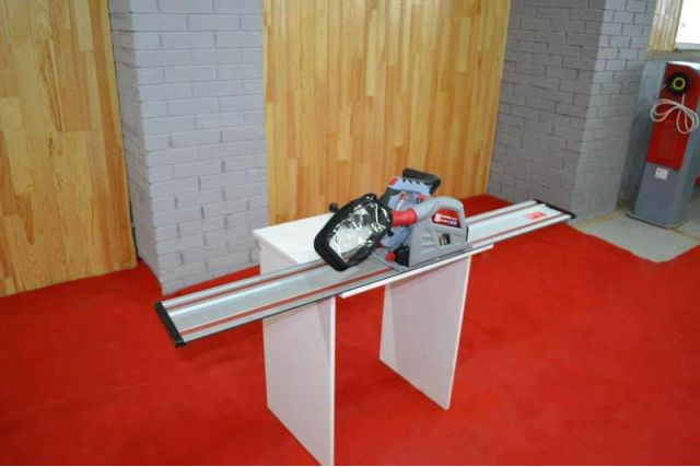 Заглибна дискова пила Holzmann TAS 165PRO (напрямна лінійка не входить у комлектація)