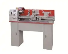 Токарный станок по металлу Holzmann ED 750FD