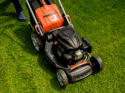 Садова техніка