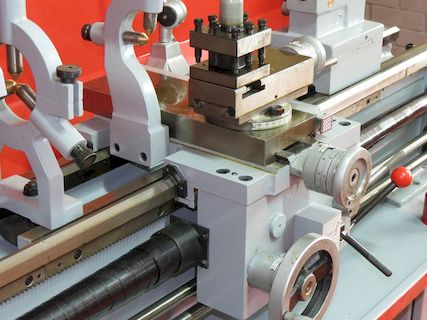 Токарно-винторезный станок Holzmann ED 1000NDIG 1746