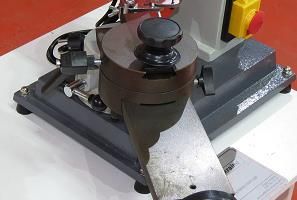 Заточний верстат для дискових пил CORMAK JMY8-70 2697