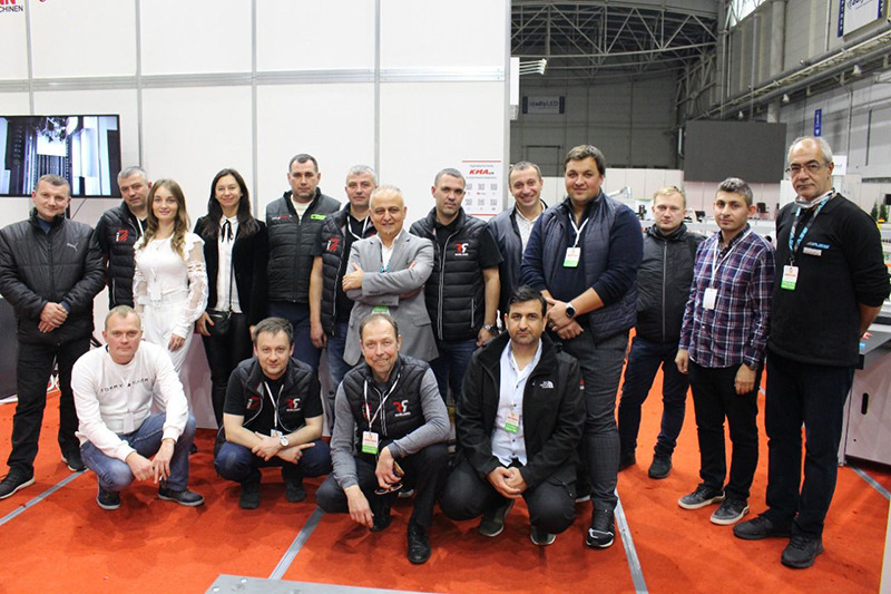 КМА Україна на міжнародній виставці деревообробної та меблевої промисловості LISDEREVMASH 2021